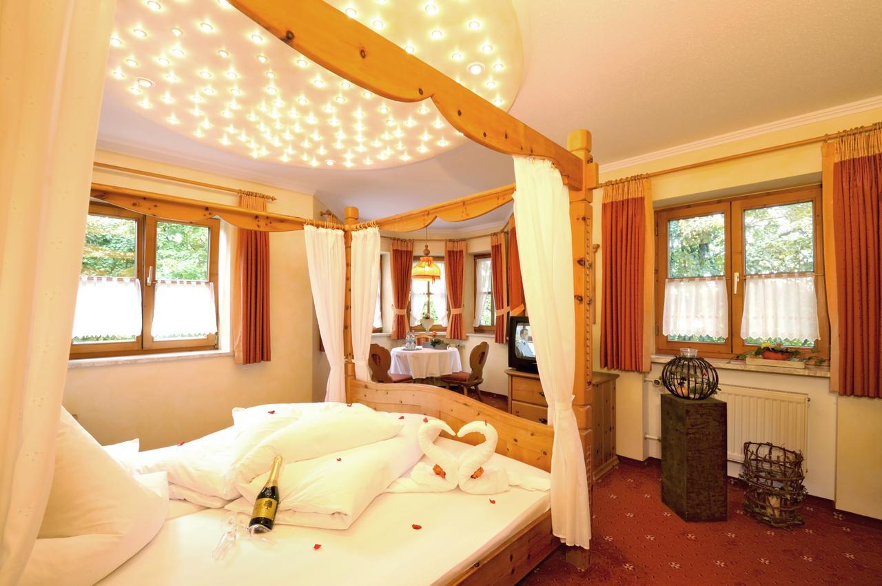 Landhotel Gruener Baum Westendorf  Екстер'єр фото