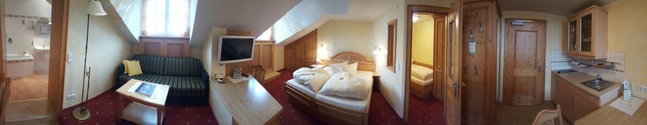 Landhotel Gruener Baum Westendorf  Екстер'єр фото